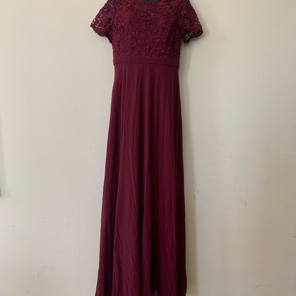 Pinkblush Maroon Crochet Open Back Maternity Dress - Picture 5 of 12